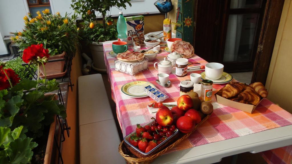 Touristic Apartment "Agata" Sirmione Rum bild